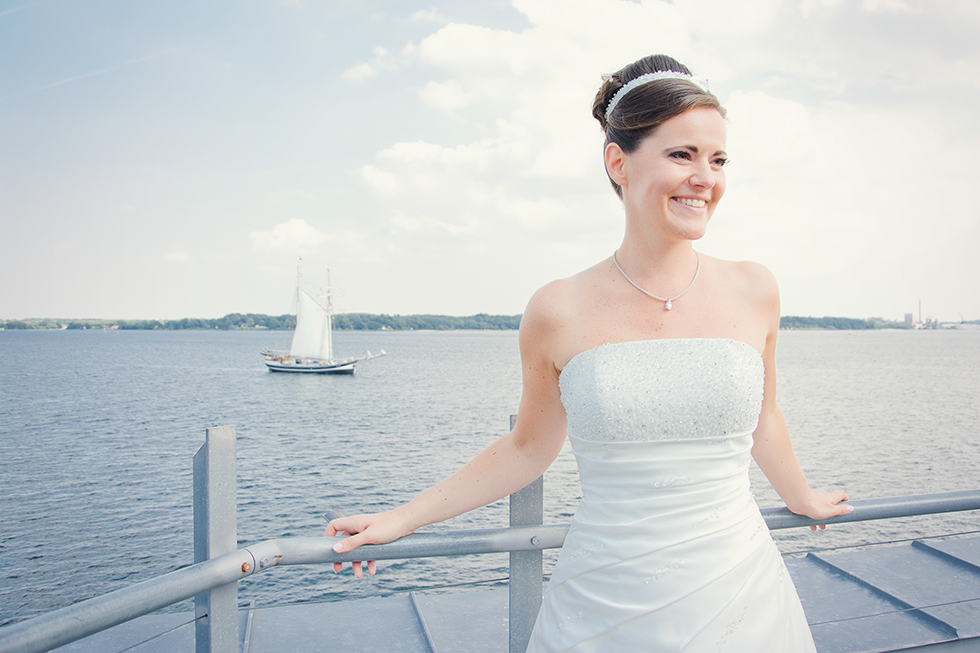 Maritime Hochzeit im Leuchtturm Holtenau - Mädchen aufm Dach | Fenja Hardel