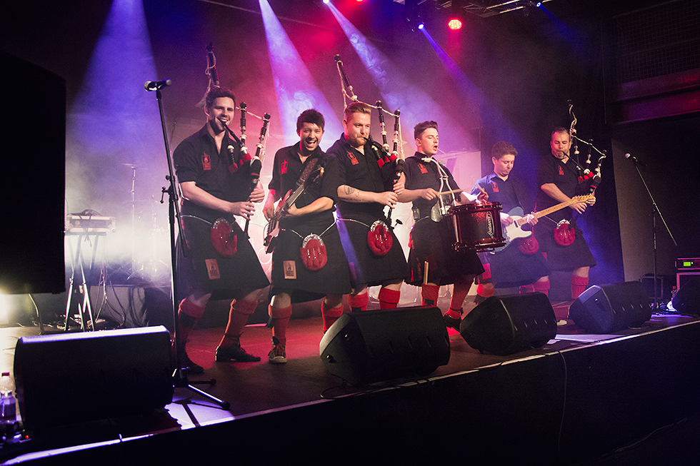Red Hot Chilli Pipers | Fenja Hardel
